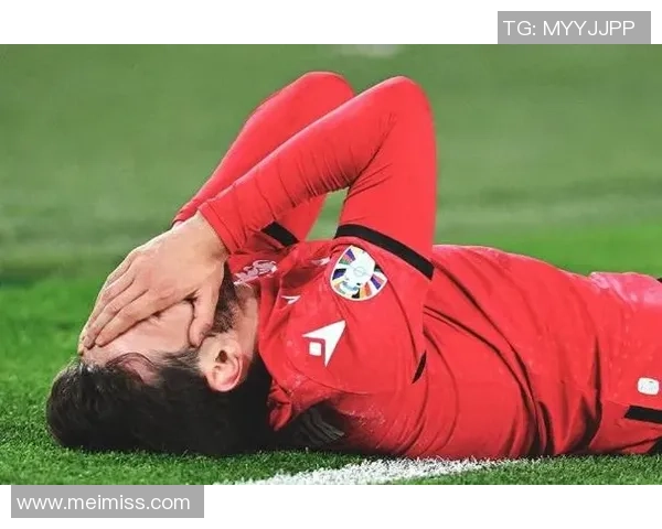 足球现役球星吸烟现象揭秘影响健康与形象的双重挑战 足球现役球星吸烟现象揭秘影响健康与形象的双重挑战