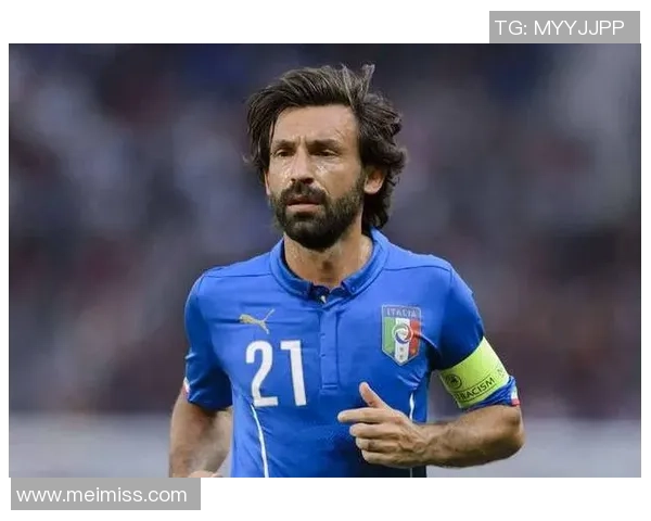 足球四号位球星崛起:新一代中场大师的全面分析与发展前景 足球四号位球星崛起:新一代中场大师的全面分析与发展前景